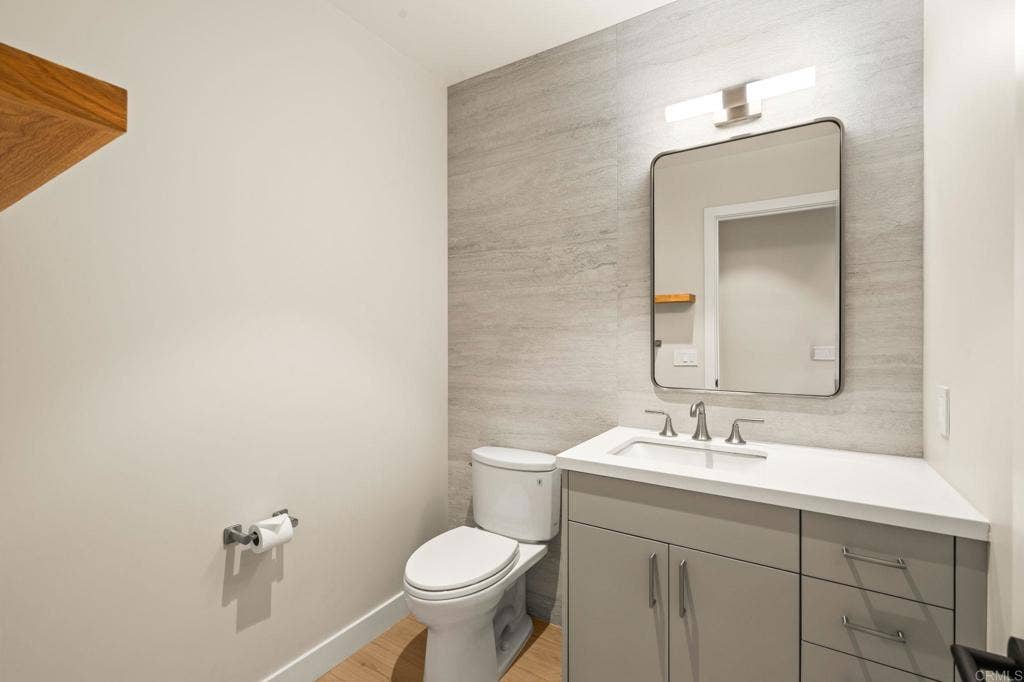 328 12Th Street, Del Mar, CA 92014 328 12Th Street, Del Mar, CA 92014