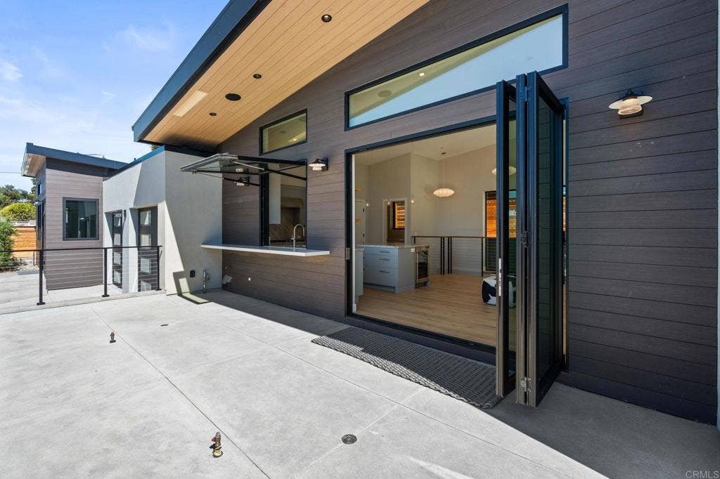328 12Th Street, Del Mar, CA 92014 328 12Th Street, Del Mar, CA 92014