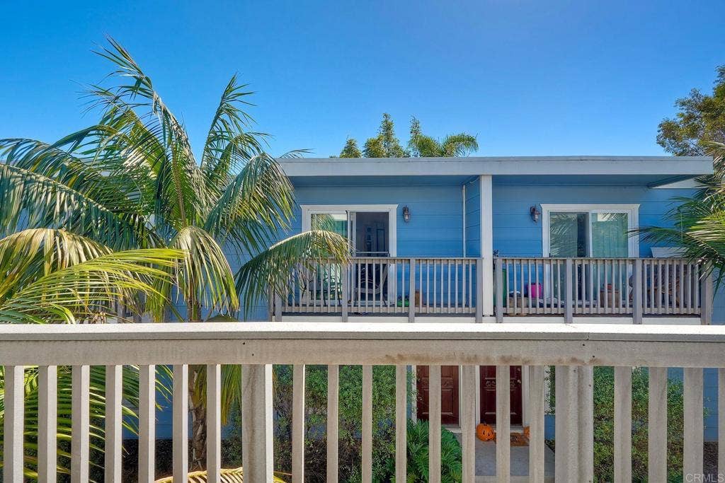 981 N Vulcan Avenue, #4, Encinitas, CA 92024 981 N Vulcan Avenue, #4, Encinitas, CA 92024