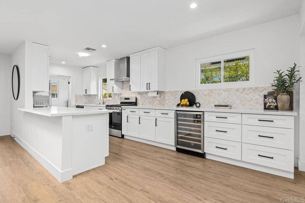 4975 Greenbrier Avenue, San Diego, CA 92120 4975 Greenbrier Avenue, San Diego, CA 92120