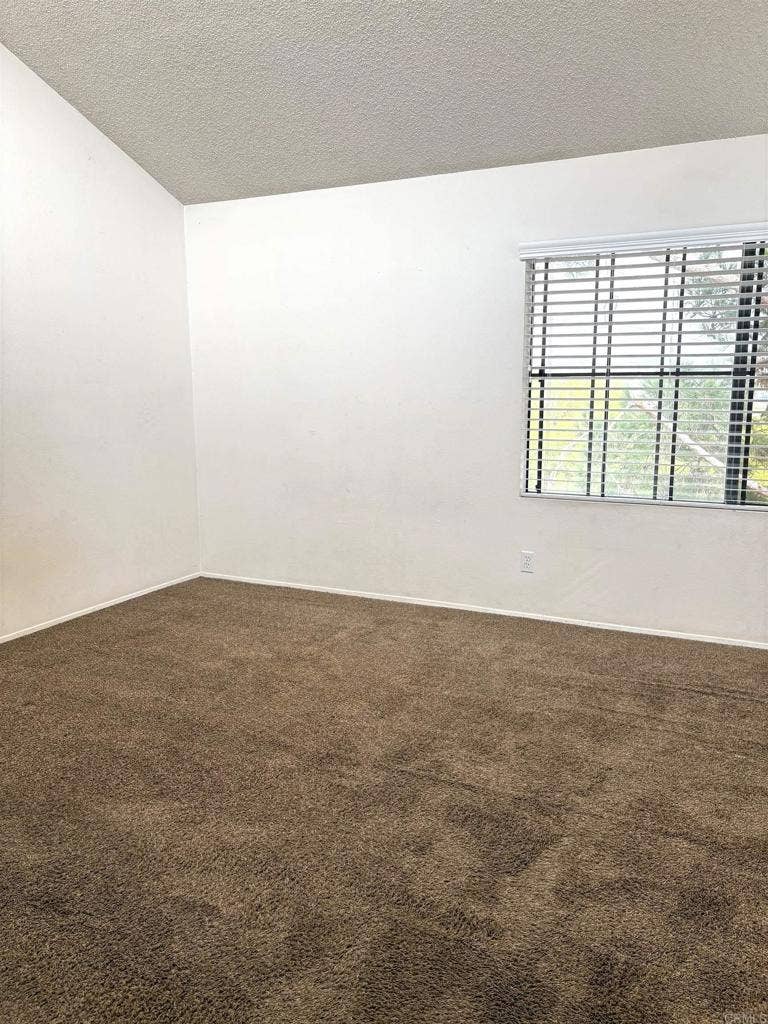 6924 Sandpiper Place, Carlsbad, CA 92009 6924 Sandpiper Place, Carlsbad, CA 92009