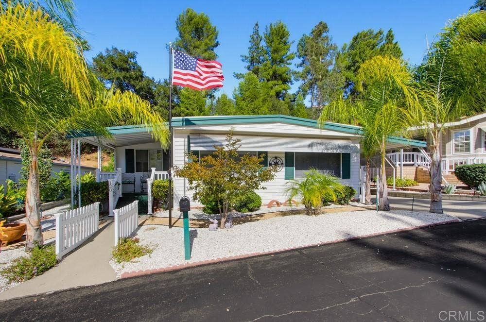8975 Lawrence Welk Drive, #SPC 120, Escondido, CA 92026 8975 Lawrence Welk Drive, #SPC 120, Escondido, CA 92026