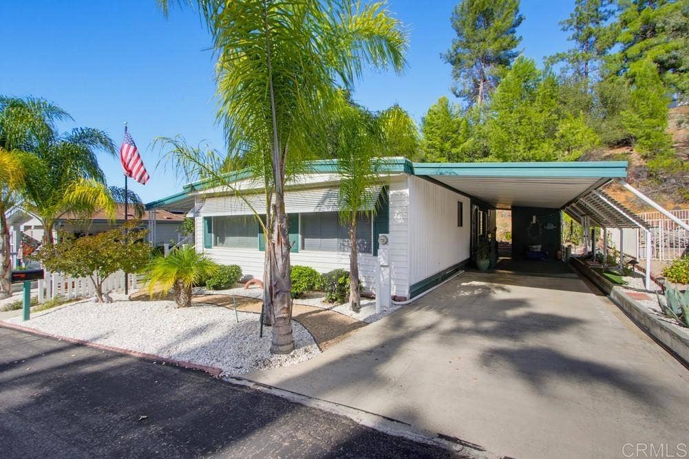 8975 Lawrence Welk Drive, #SPC 120, Escondido, CA 92026 8975 Lawrence Welk Drive, #SPC 120, Escondido, CA 92026