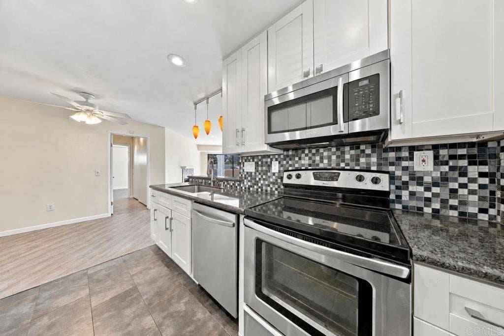 9709 Mesa Springs Way, #211, San Diego, CA 92126 9709 Mesa Springs Way, #211, San Diego, CA 92126