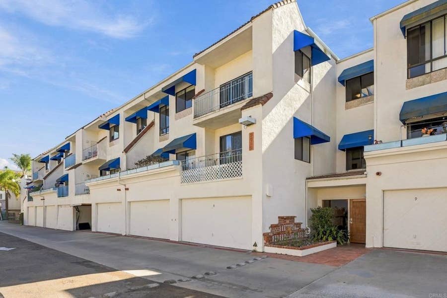 Property photo for 8310 Regents Road, #3H, San Diego, CA