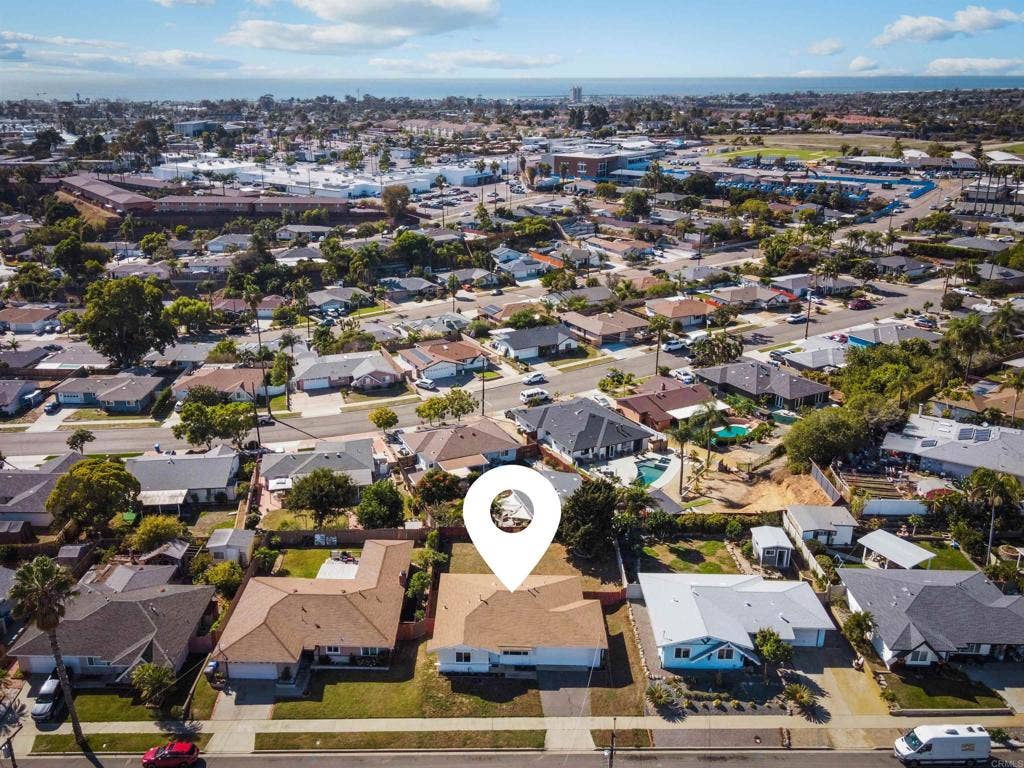 147 Edgewood Drive, Oceanside, CA 92054 147 Edgewood Drive, Oceanside, CA 92054