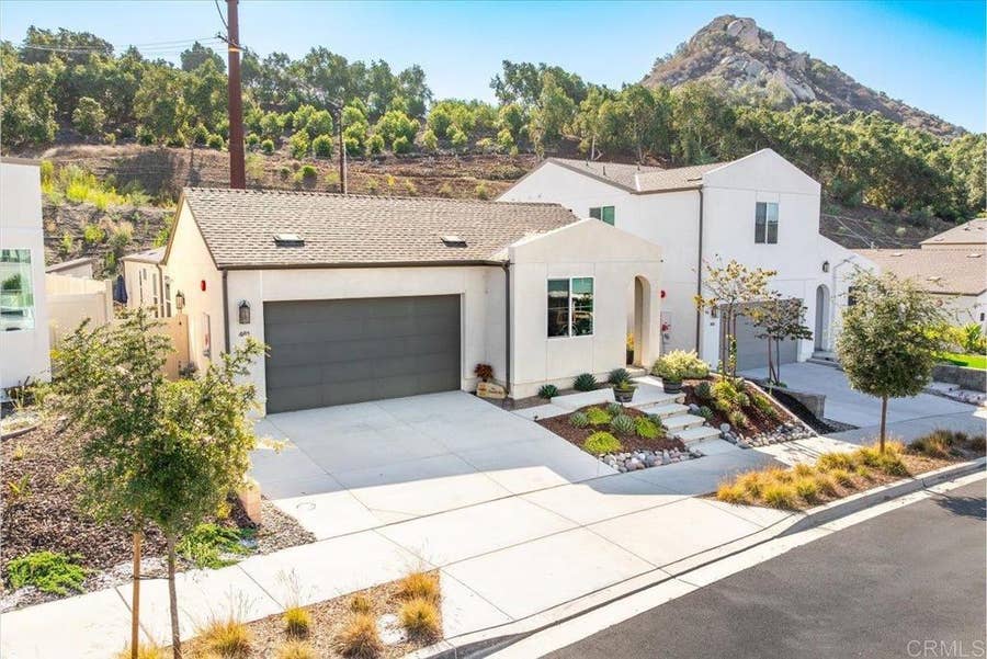 Property photo for 461 Meadowood Street, Fallbrook, CA