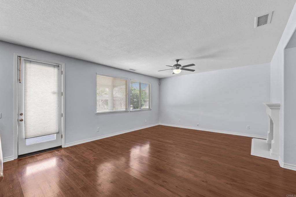 27973 Breakwater Ct., Menifee, CA 92585 27973 Breakwater Ct., Menifee, CA 92585