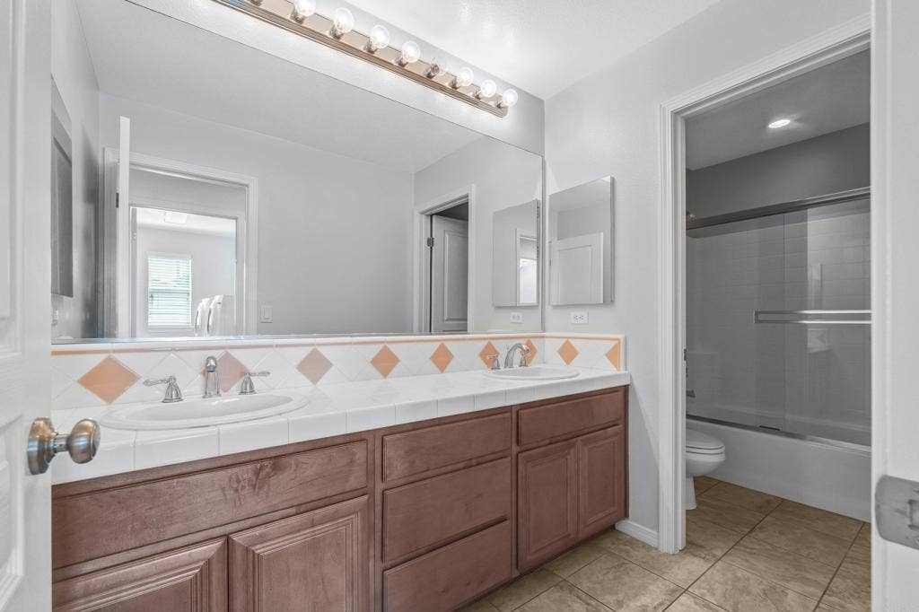 27973 Breakwater Ct., Menifee, CA 92585 27973 Breakwater Ct., Menifee, CA 92585