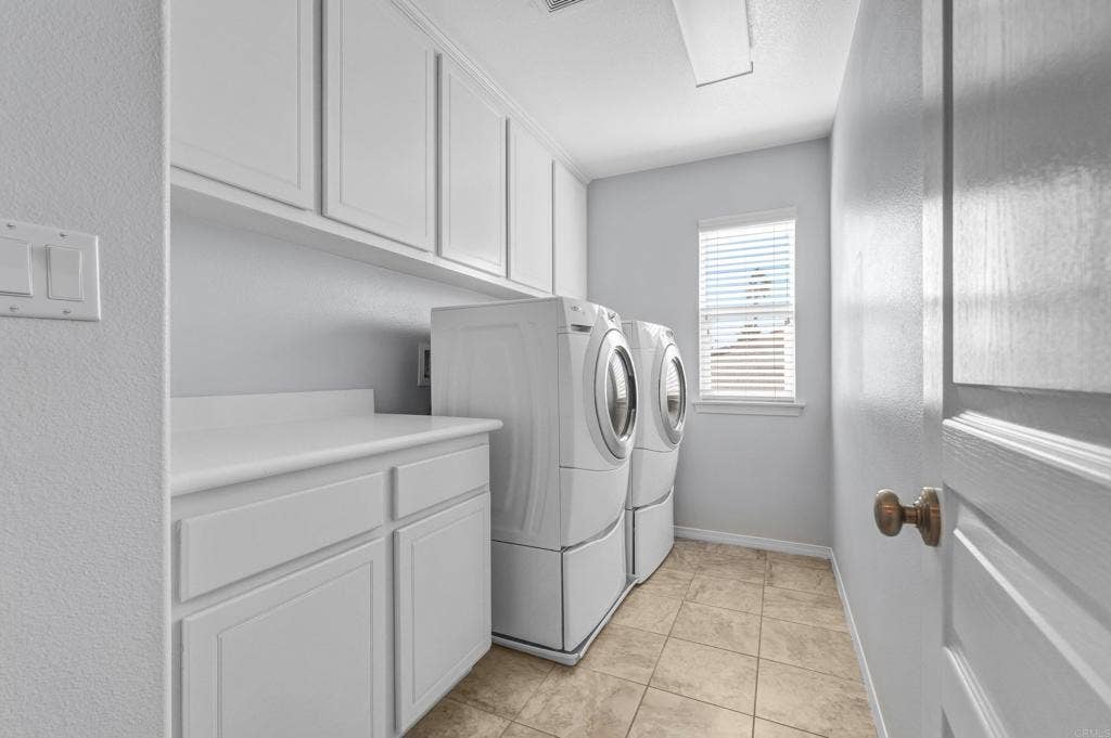 27973 Breakwater Ct., Menifee, CA 92585 27973 Breakwater Ct., Menifee, CA 92585