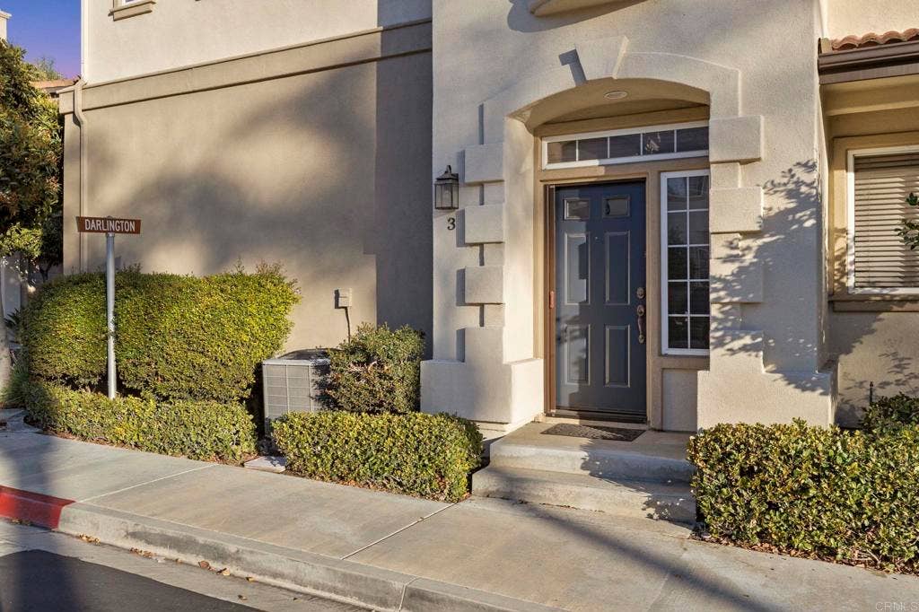 3 DARLINGTON, Irvine, CA 92620 3 DARLINGTON, Irvine, CA 92620