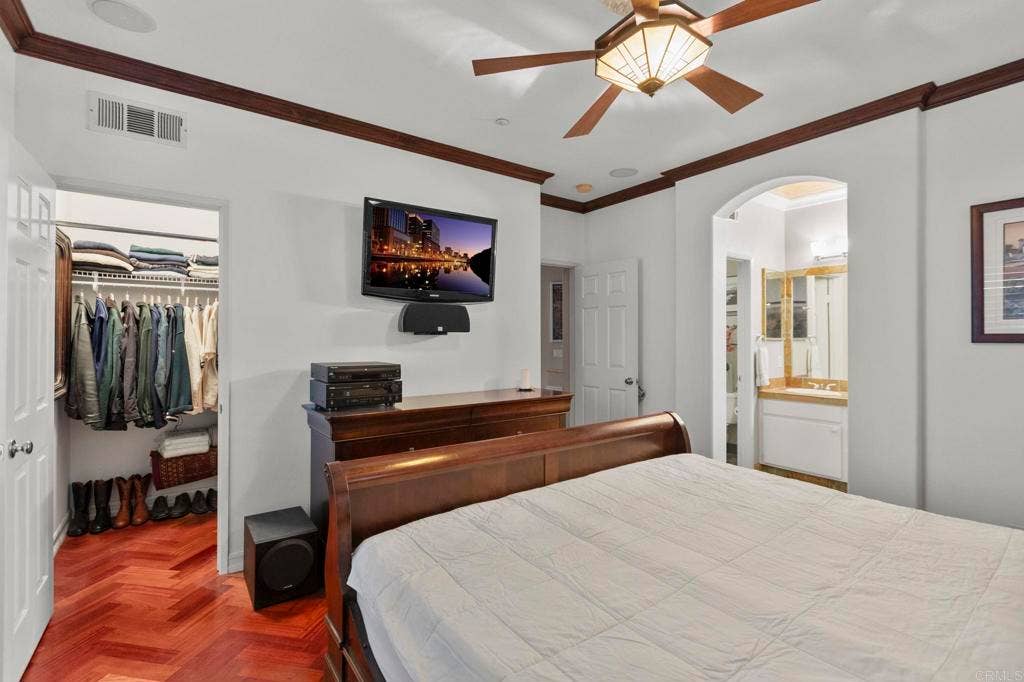 3 DARLINGTON, Irvine, CA 92620 3 DARLINGTON, Irvine, CA 92620