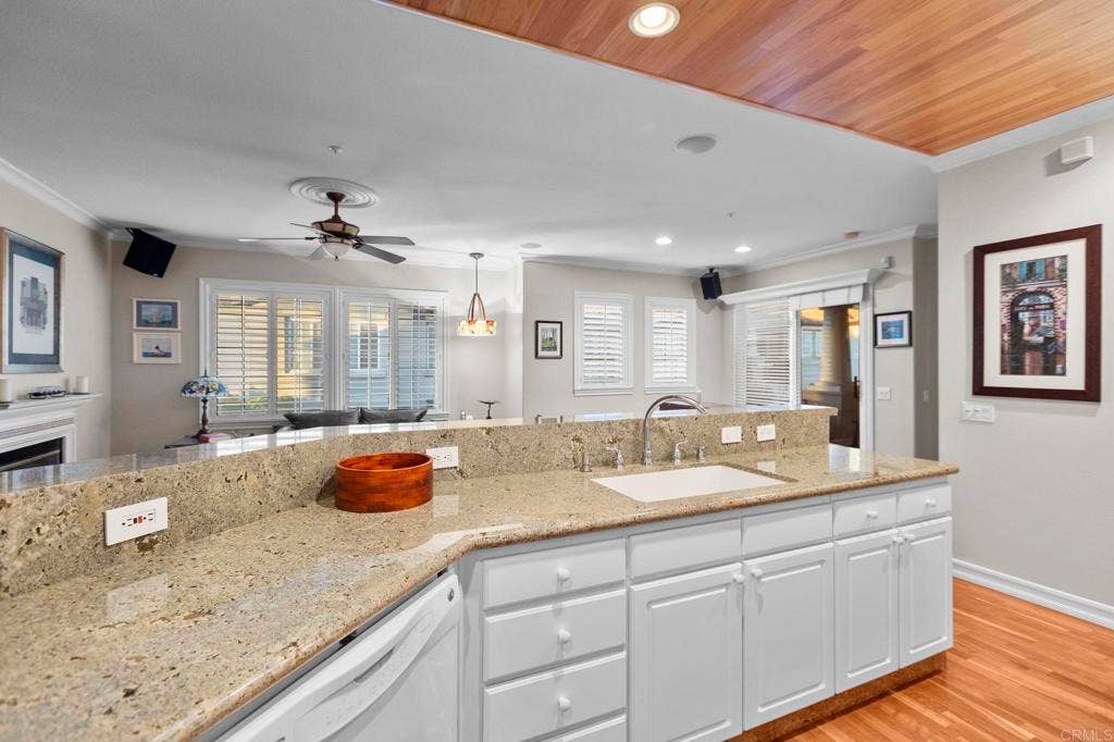 3 DARLINGTON, Irvine, CA 92620 3 DARLINGTON, Irvine, CA 92620