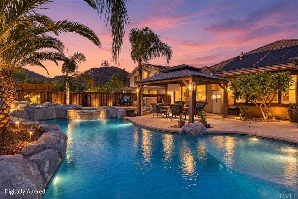 571 Chandler Court, Escondido, CA 92027 571 Chandler Court, Escondido, CA 92027