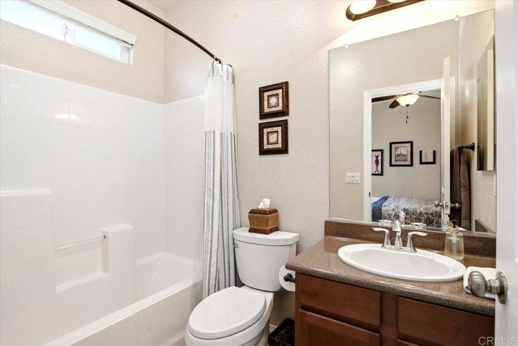 571 Chandler Court, Escondido, CA 92027 571 Chandler Court, Escondido, CA 92027