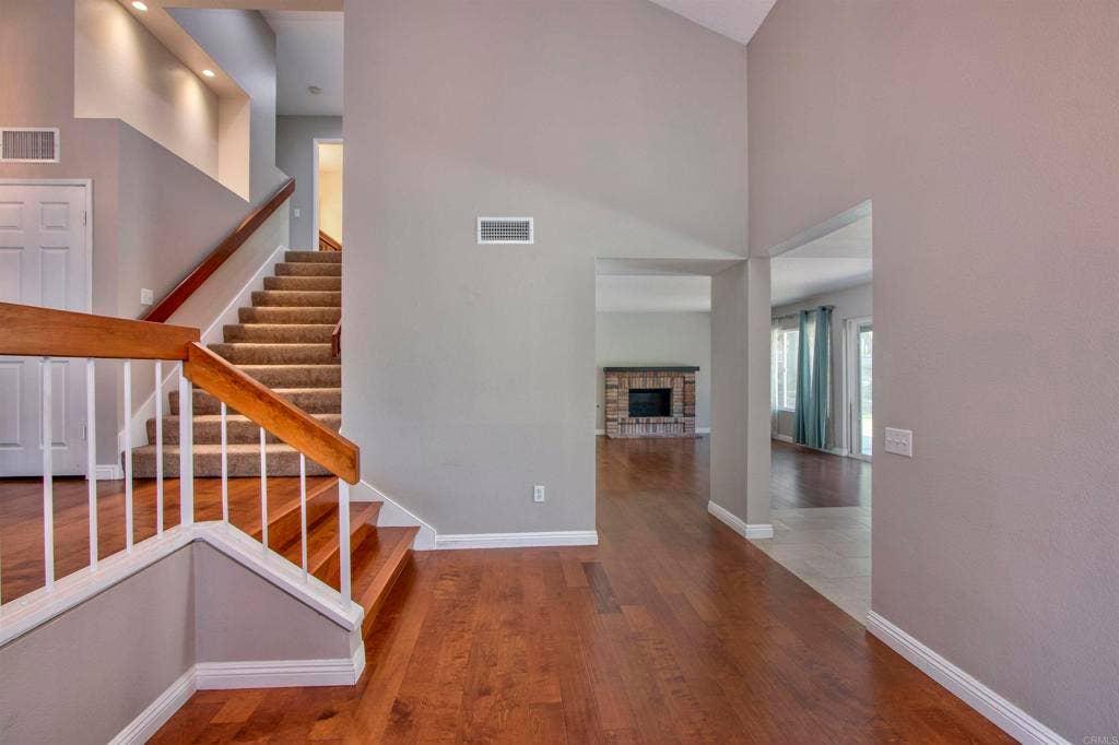 1140 Countrywood Lane, Vista, CA 92081 Staircase