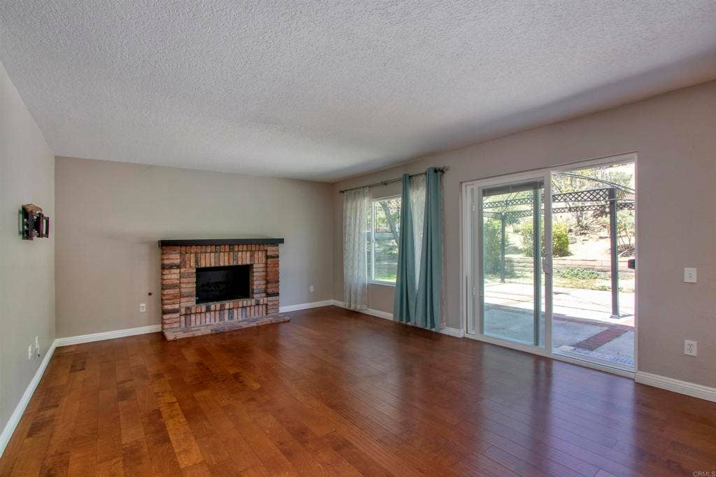 1140 Countrywood Lane, Vista, CA 92081 Family Room
