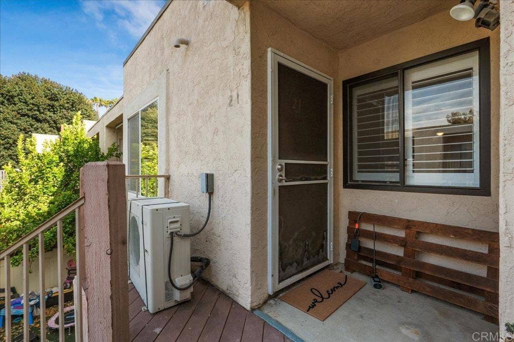 425 Autumn Drive, San Marcos, CA 92069 425 Autumn Drive, San Marcos, CA 92069
