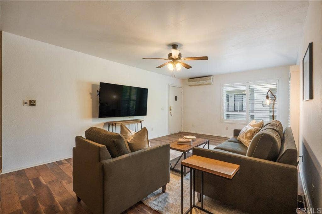 425 Autumn Drive, San Marcos, CA 92069 425 Autumn Drive, San Marcos, CA 92069