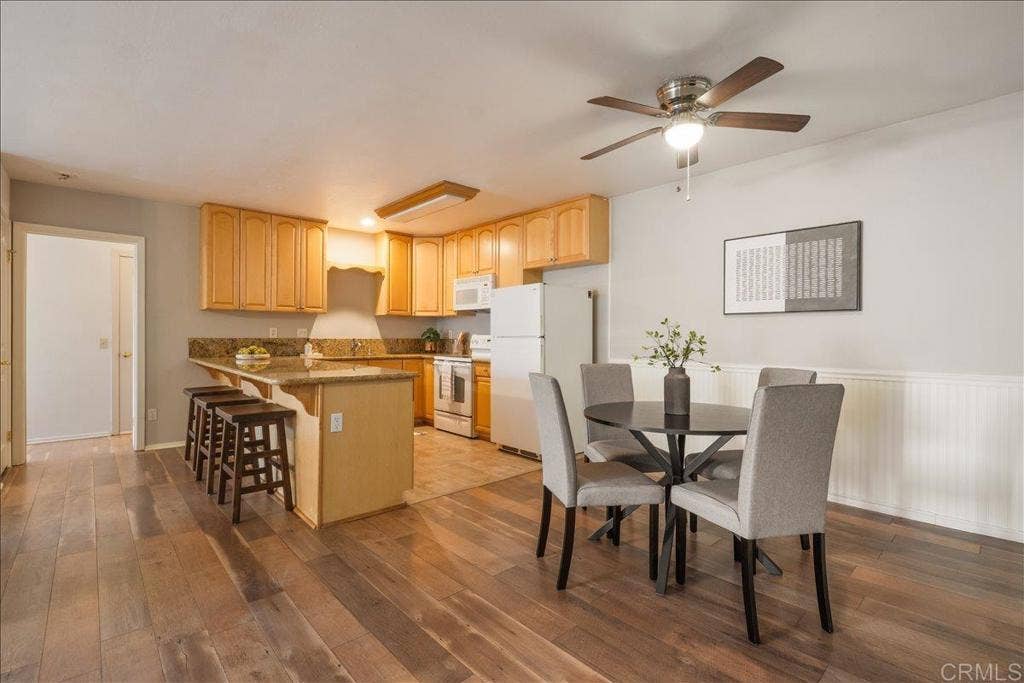 425 Autumn Drive, San Marcos, CA 92069 425 Autumn Drive, San Marcos, CA 92069