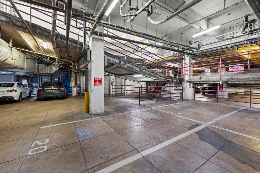 950 6Th Avenue, San Diego, CA 92101 950 6Th Avenue, San Diego, CA 92101