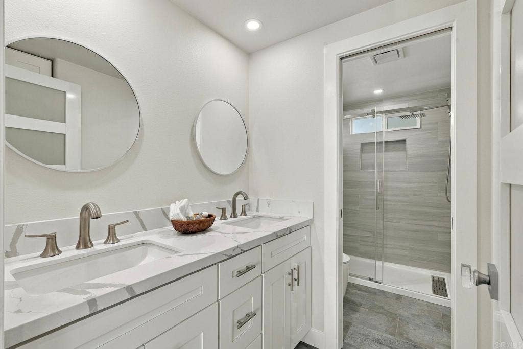 6508 Easy Street, Carlsbad, CA 92011