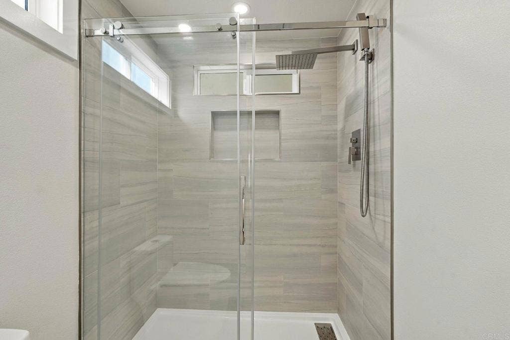 6508 Easy Street, Carlsbad, CA 92011