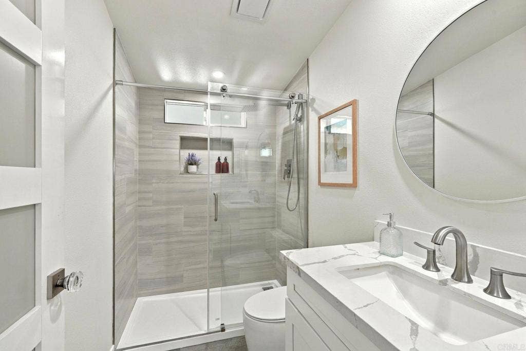 6508 Easy Street, Carlsbad, CA 92011