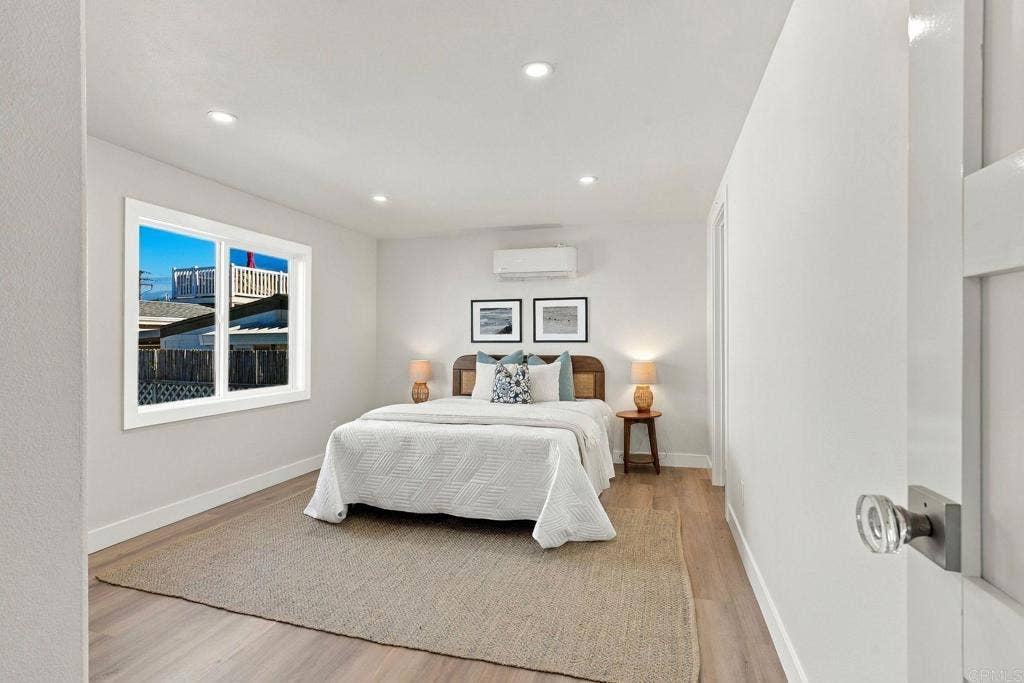 6508 Easy Street, Carlsbad, CA 92011