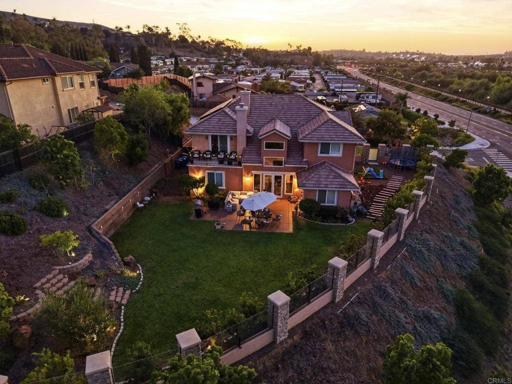 781 Joy Court, San Marcos, CA 92078 781 Joy Court, San Marcos, CA 92078
