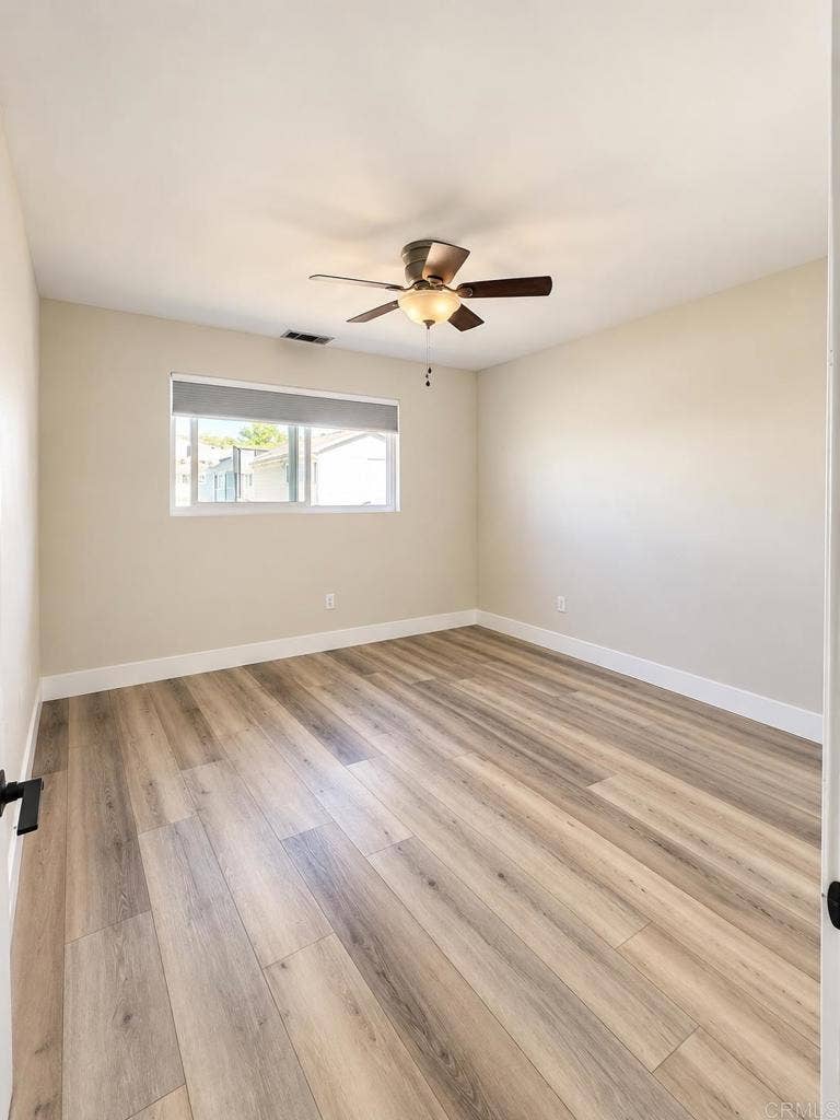 261 Hannalei Drive, Vista, CA 92083 261 Hannalei Drive, Vista, CA 92083