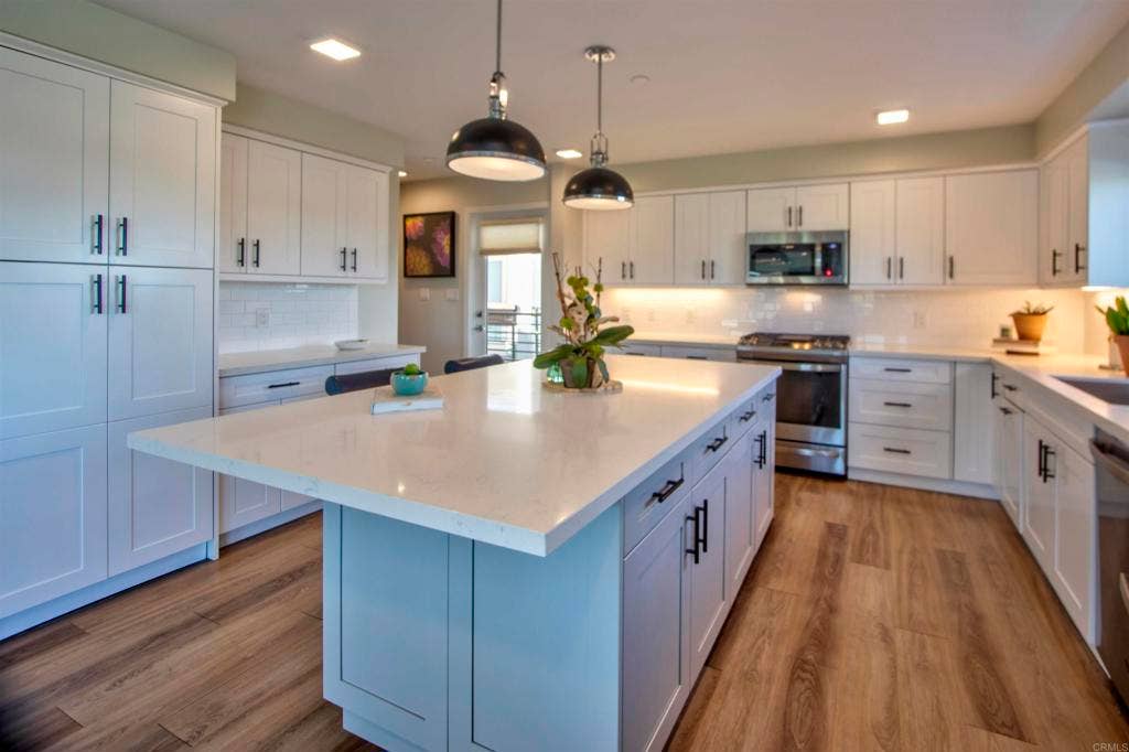 1905 S Myers Street, Oceanside, CA 92054 1905 S Myers Street, Oceanside, CA 92054