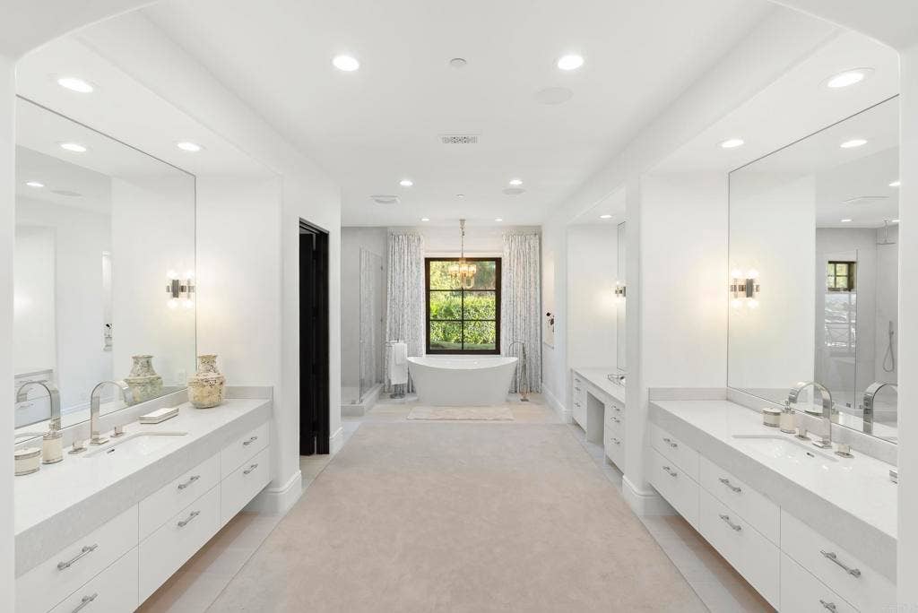 6749 Calle Ponte Bella, Rancho Santa Fe, CA 92091 6749 Calle Ponte Bella, Rancho Santa Fe, CA 92091