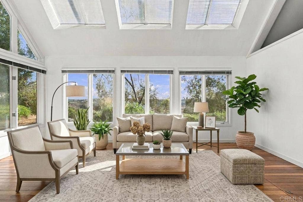 4616 Rancho Reposo, Del Mar, CA 92014 Virtually Staged Sun Room