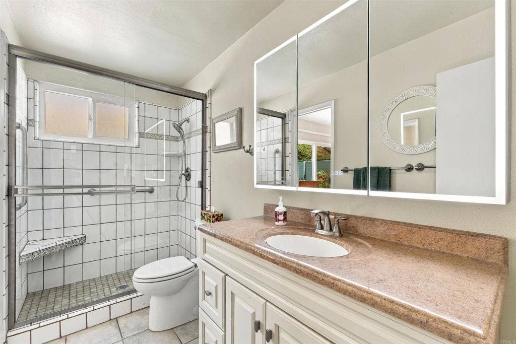 5442 Burford Street, San Diego, CA 92111 5442 Burford Street, San Diego, CA 92111