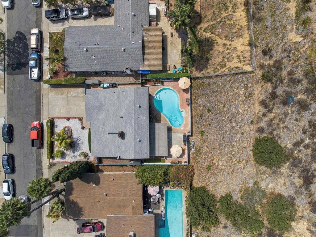 5442 Burford Street, San Diego, CA 92111 5442 Burford Street, San Diego, CA 92111