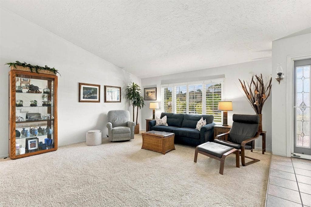 5442 Burford Street, San Diego, CA 92111 5442 Burford Street, San Diego, CA 92111