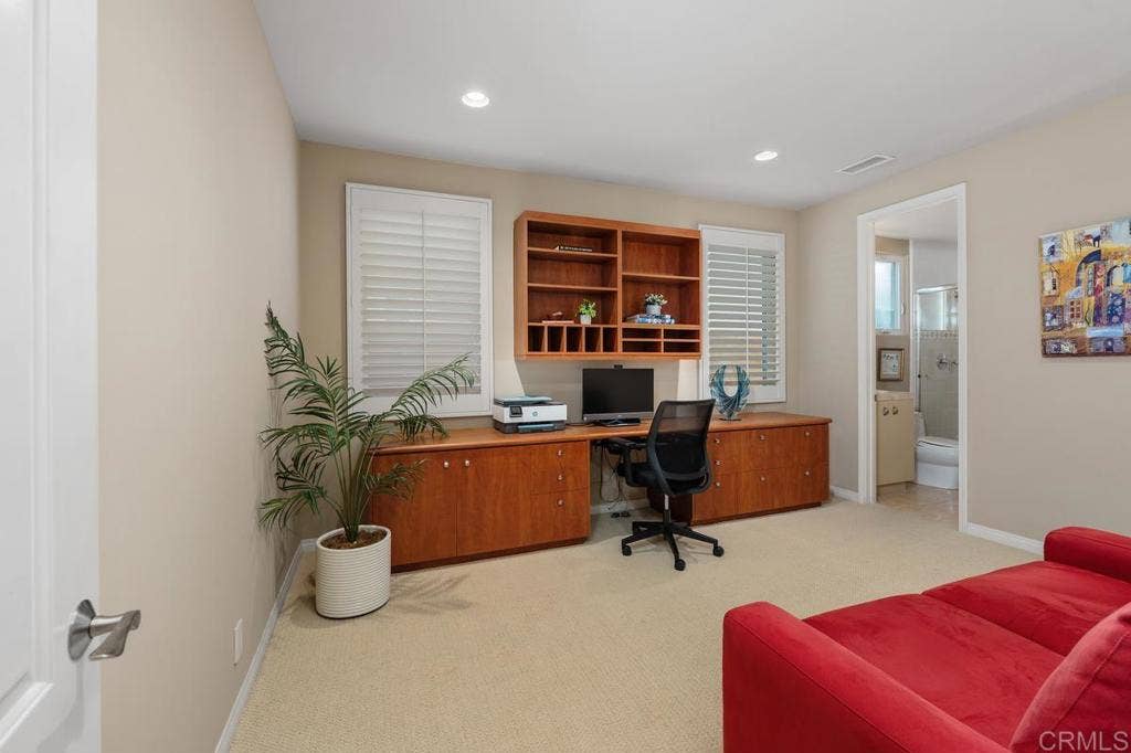 12755 Fairbrook Rd, San Diego, CA 92131 1St Floor bedroom