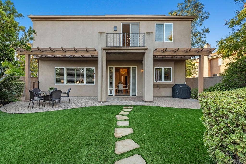 12755 Fairbrook Rd, San Diego, CA 92131 Exterior Back