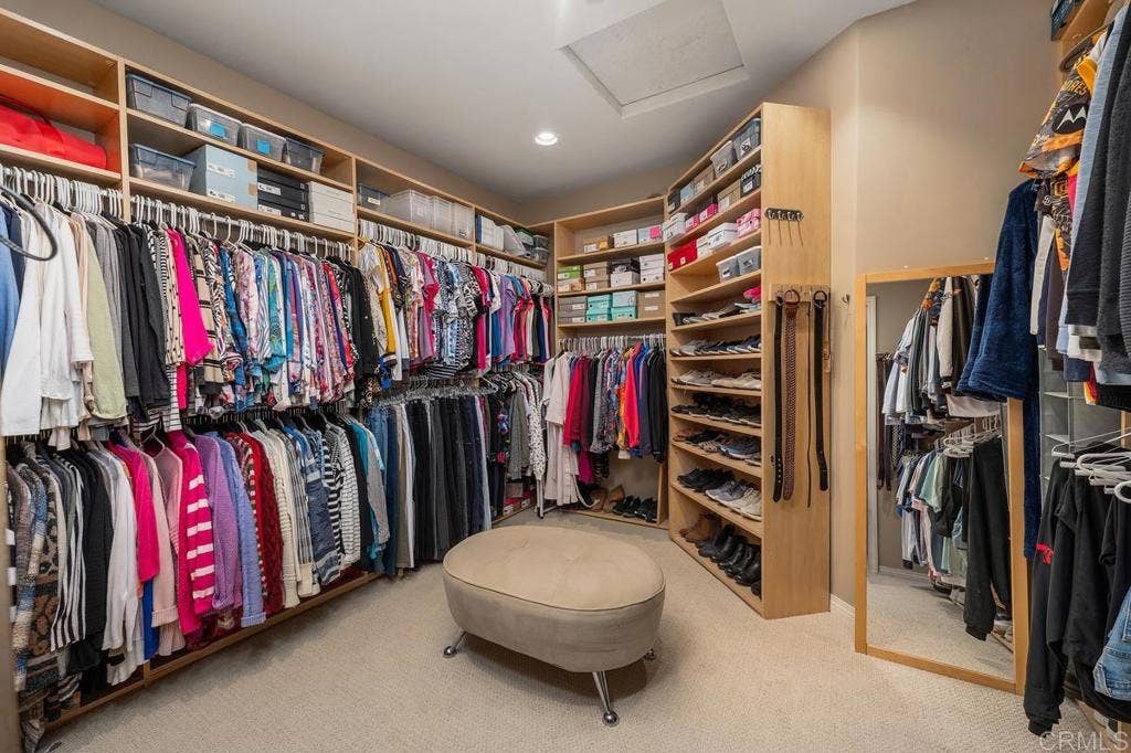 12755 Fairbrook Rd, San Diego, CA 92131 Walk-in Closet