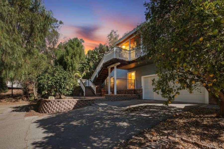 Property photo for 472 E Kalmia Street, Fallbrook, CA