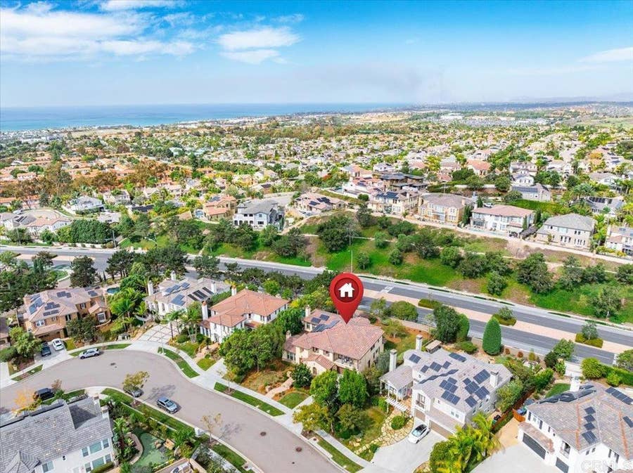Property photo for 7047 Heron Circle, Carlsbad, CA