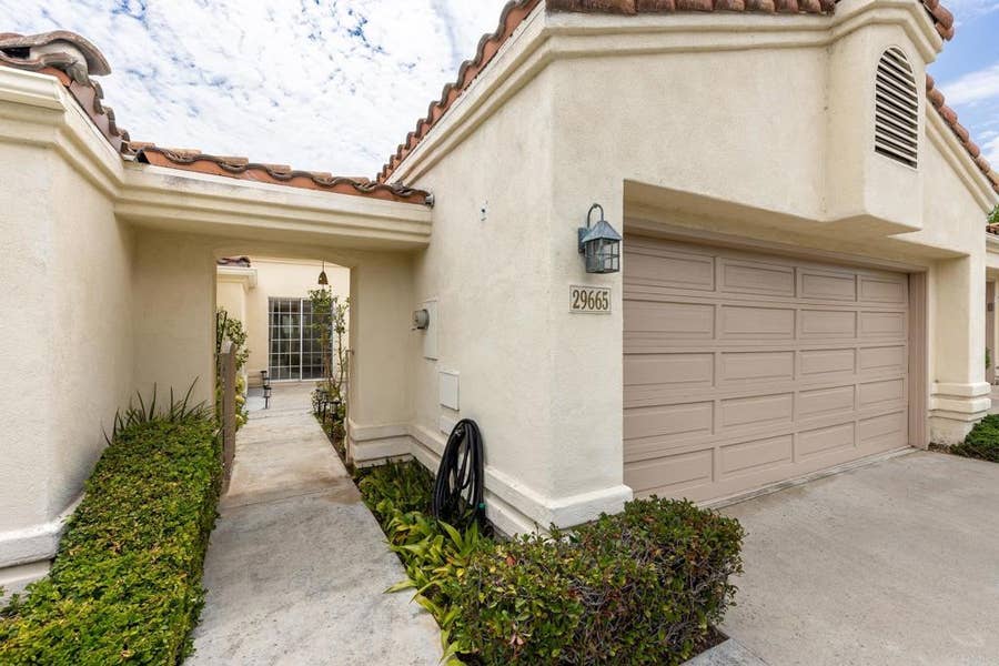 Property photo for 29665 Castle Creek Lane, Escondido, CA