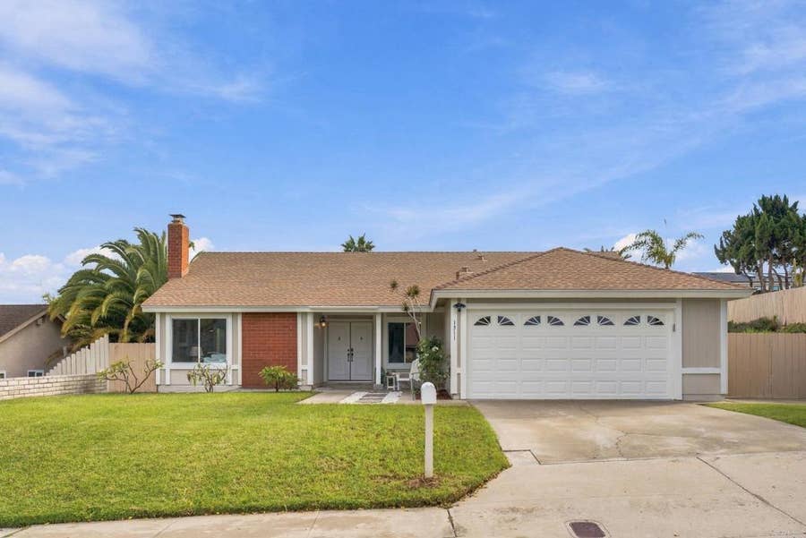 Property photo for 1311 Walnutview Drive, Encinitas, CA
