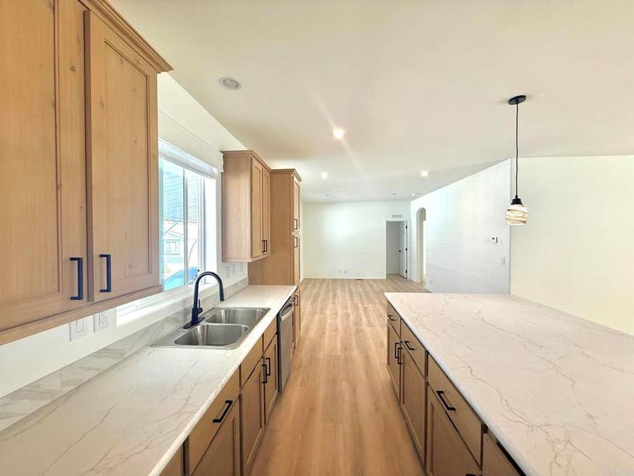Property photo for 1750 Citracado Pkwy, #20, Escondido, CA