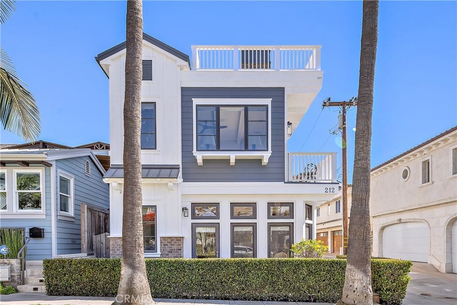 Property photo for 212 Marguerite Avenue, Corona Del Mar, CA