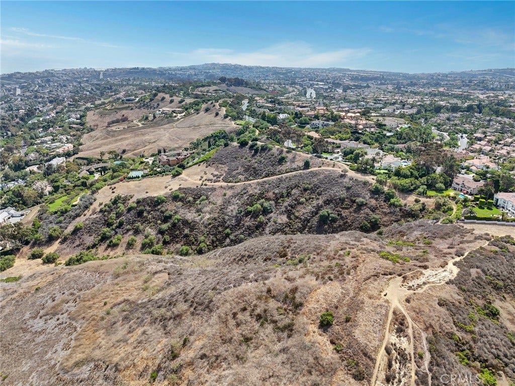 1 O'Hill, Laguna Niguel, CA 92677 1 O'Hill, Laguna Niguel, CA 92677