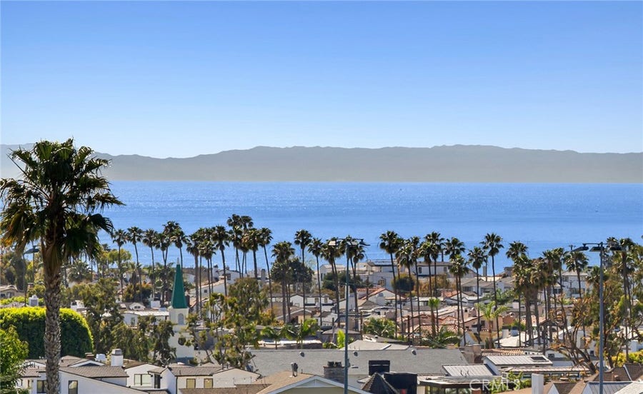 Property photo for 3001 Harbor View, Corona Del Mar, CA