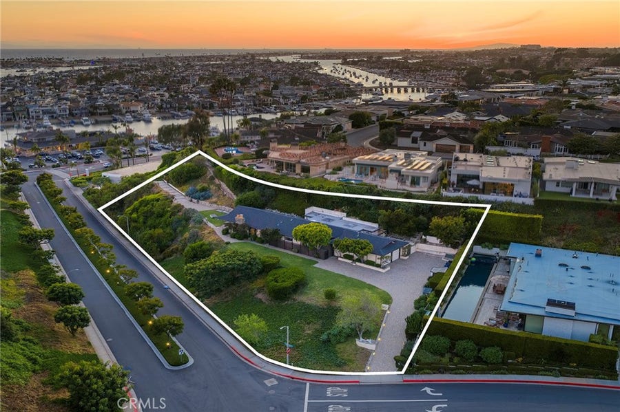 Property photo for 525 El Paseo Drive, Corona Del Mar, CA