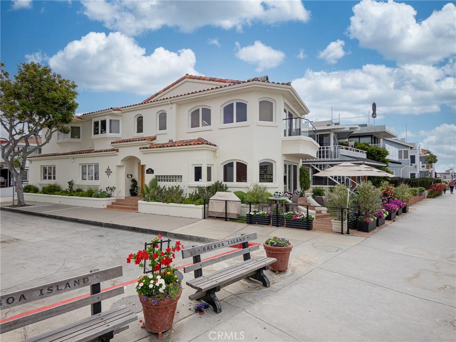 Property photo for 300 S Bay Front, Newport Beach, CA